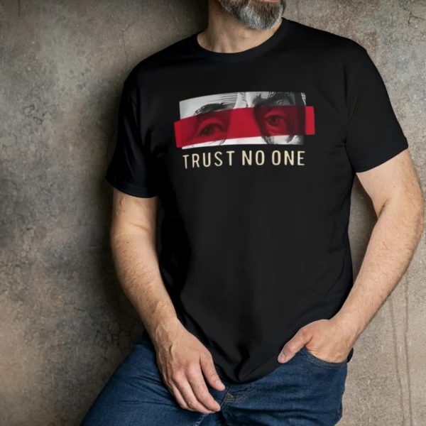 Camisa Trust No One - Imagem 9