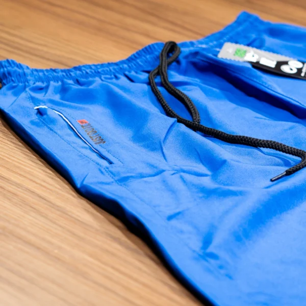 Short Masculino Ni Logo Refletivo com Bolso - Imagem 5
