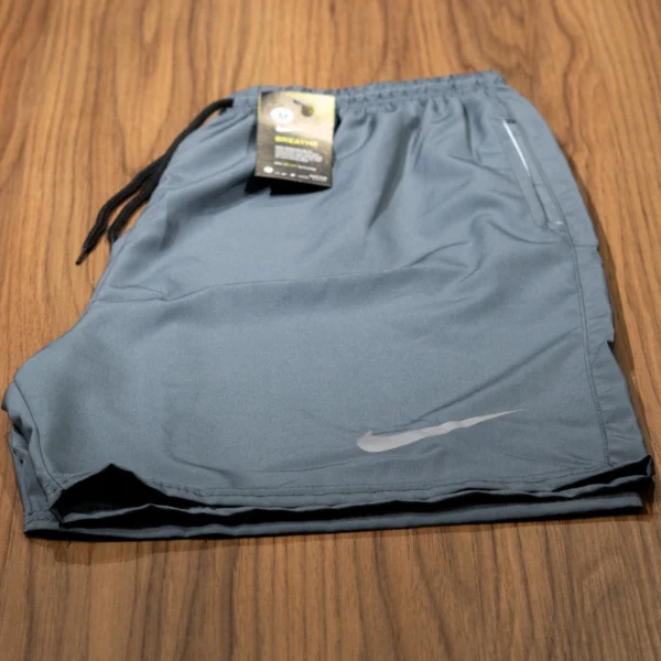 Short Masculino Ni Logo Refletivo com Bolso - Imagem 8